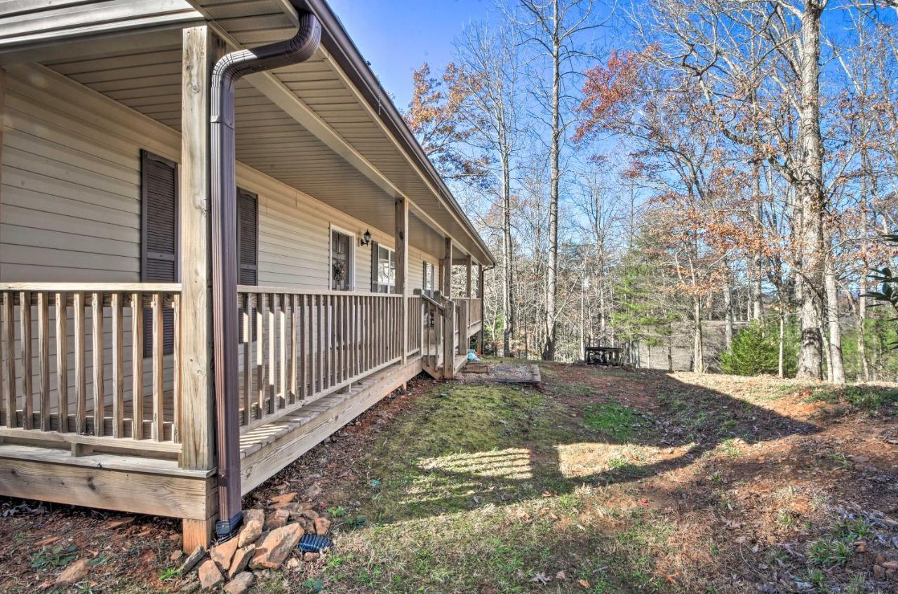 Blairsville Home With Deck And Stunning Mountain Views Hood Luaran gambar